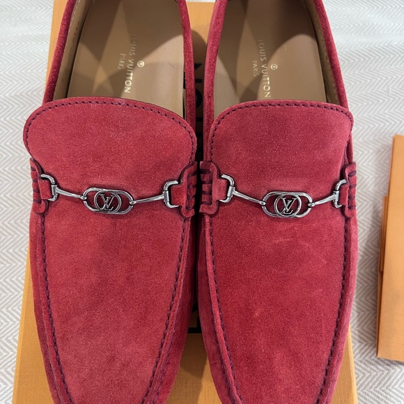 Men’s Louis Vuitton Loafers. True to size. Are an 8 but wears as a 10. - Picture 3 of 6